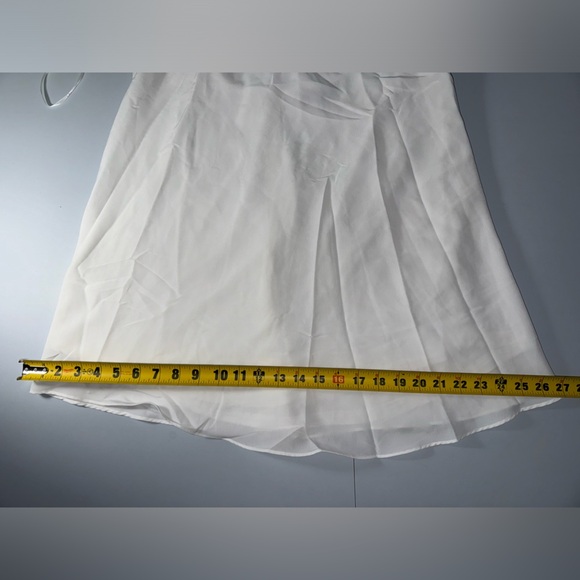 Lulus White High Neck Open Back Dress size S - Picture 5 of 6